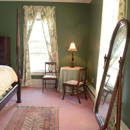 1000 Island Hart House Hotel Александрия Бей Екстериор снимка