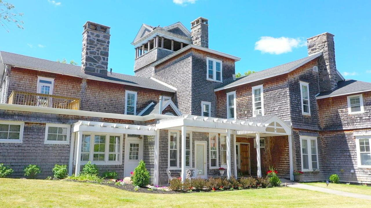 1000 Island Hart House Hotel Александрия Бей Екстериор снимка